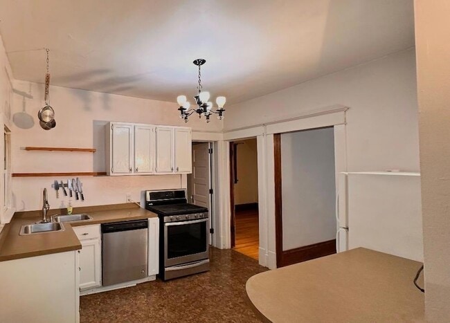 Building Photo - 1253 Ashland Ave