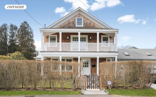 Building Photo - 5 Pleasant Ln