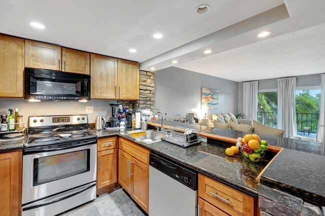 Photo - 3004 NE 5th Terrace Unit 208-c