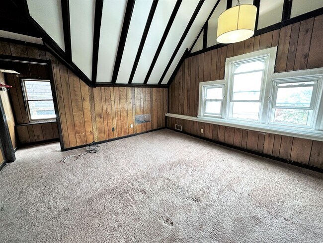 Photo - Highland Park - Apartments For Rent In Pittsburgh Unit 3