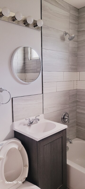 Photo - 3807 N Narragansett Ave Apartamento Unidad 3807 N Narragansett