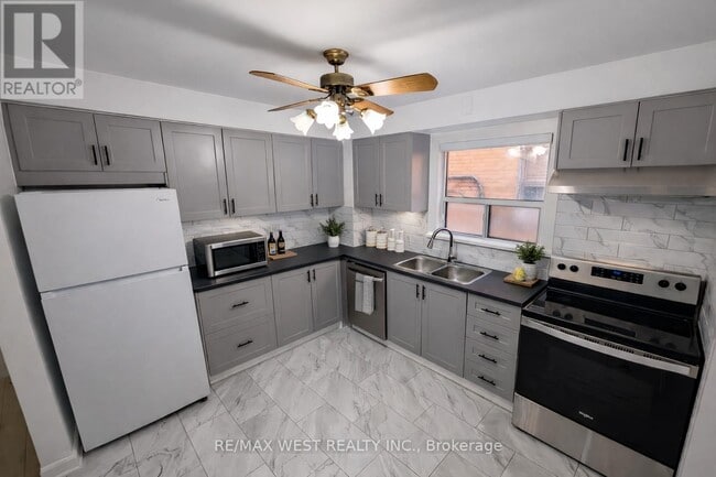 Photo - 106 Kirknewton Rd Unité 2