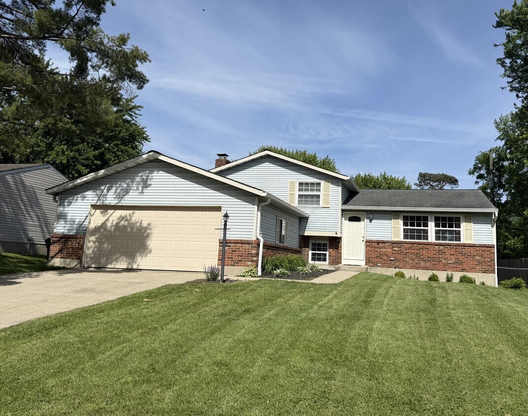 Photo - 833 James Dr (Mason, OH)
