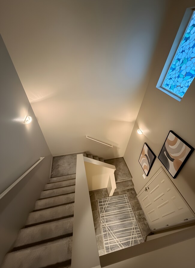 Photo - 1048 Ridgefield Ct