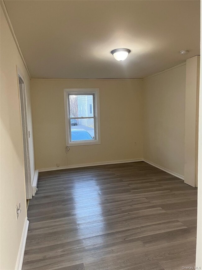 Photo - 26-26 Franklindale Ave Unidad 2