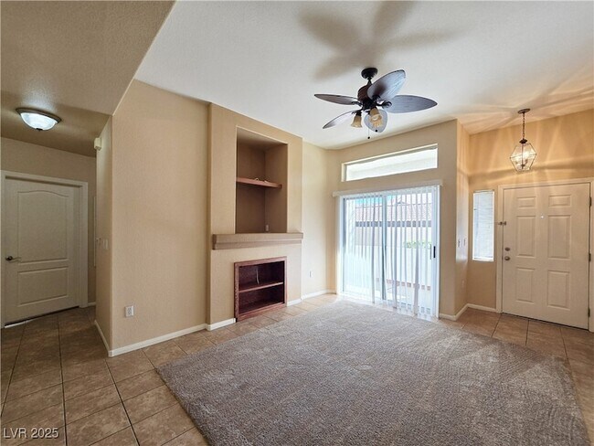 Photo - 3325 Cactus Shadow St Unidad 101 Rental