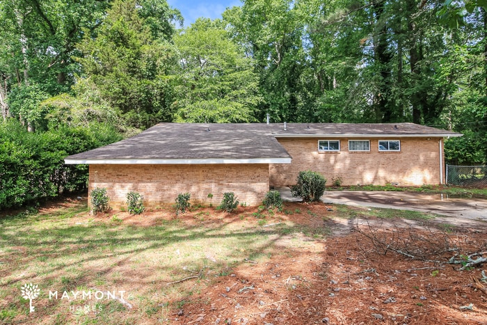 Photo - 6560 Maddox Rd