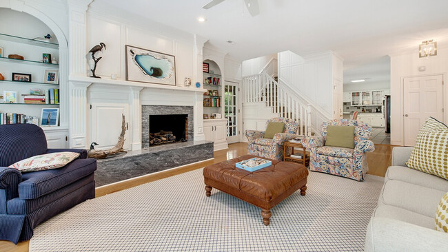 Photo - 546 Collins Meadow Dr Unidad ID1253398P