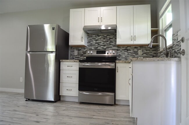 Photo - 29315 Burton Cemetery Rd