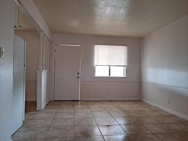 Photo - 95 Eventide Rd SE