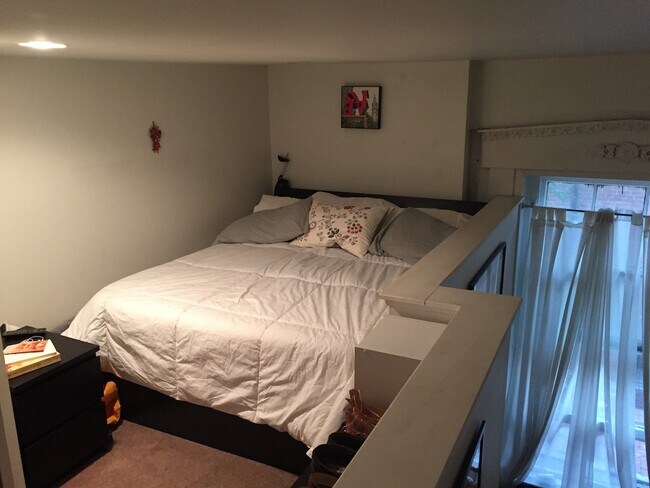 Photo - 1114 Spruce St Unit 03F