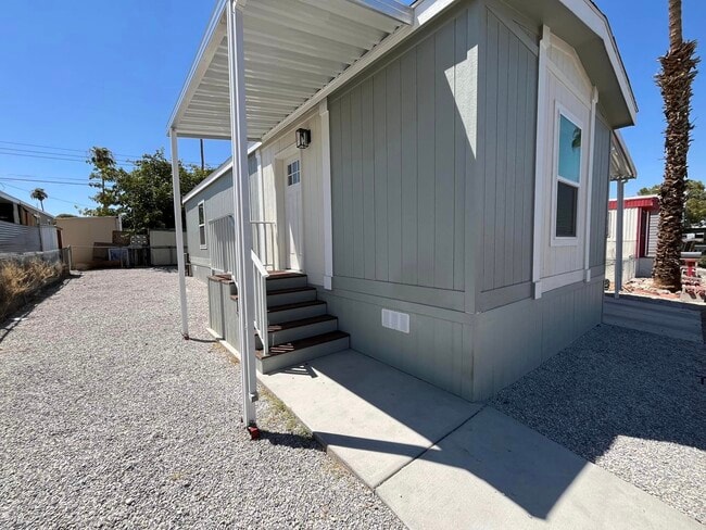 Photo - 3139 E Sahara Ave