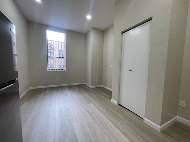 Photo - 1012 Grant Ave Unidad 2C