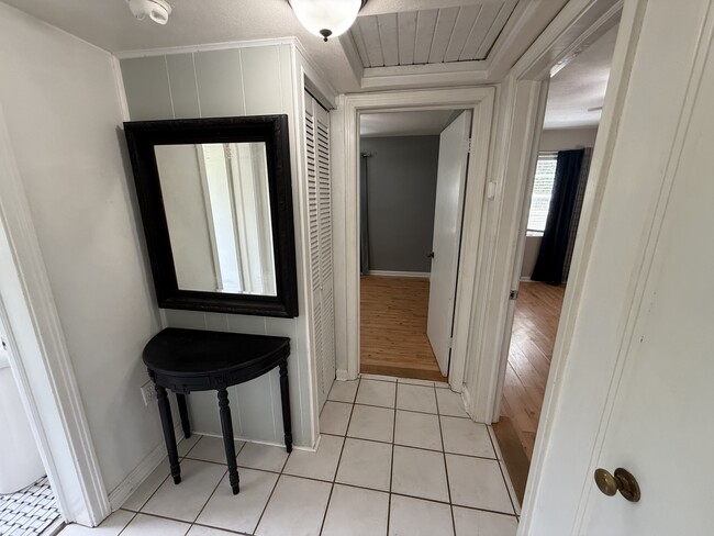 Photo - 313 NW 34th Dr