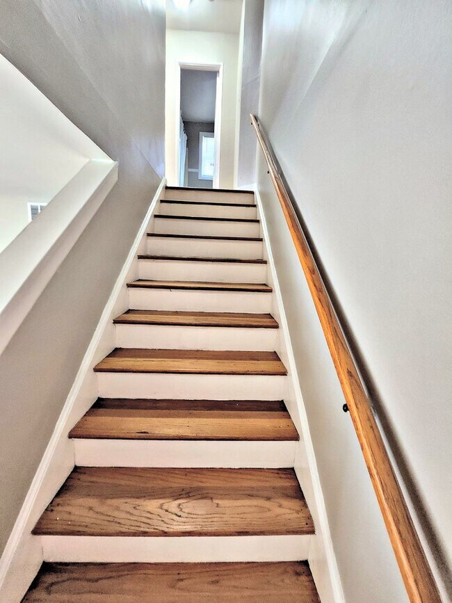 Photo - Two Bedroom Townhouse