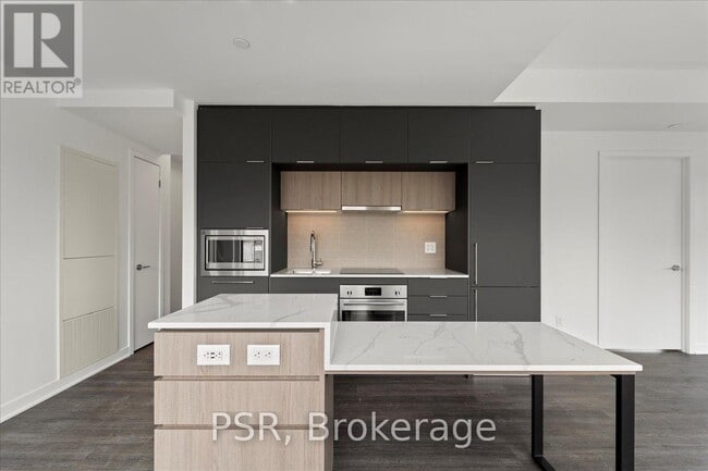Photo - 185 Alberta Ave Unit 312