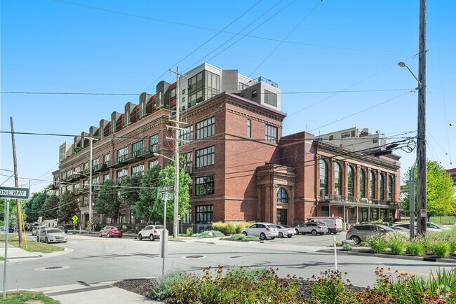 Building Photo - 600 Broadway Ave NW Unit 243 Rental