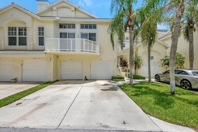 Photo - 105 Mainsail Cir