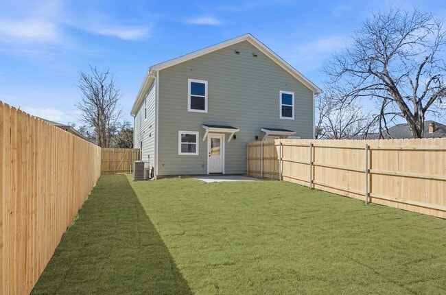 Photo - Brand New, Modern, and Ready for You in Temple, TX!