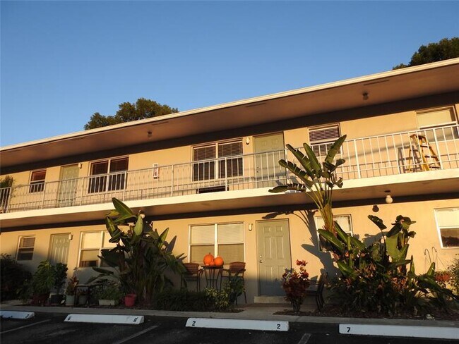 Photo - 1600 NE 3rd Ave Unit 6