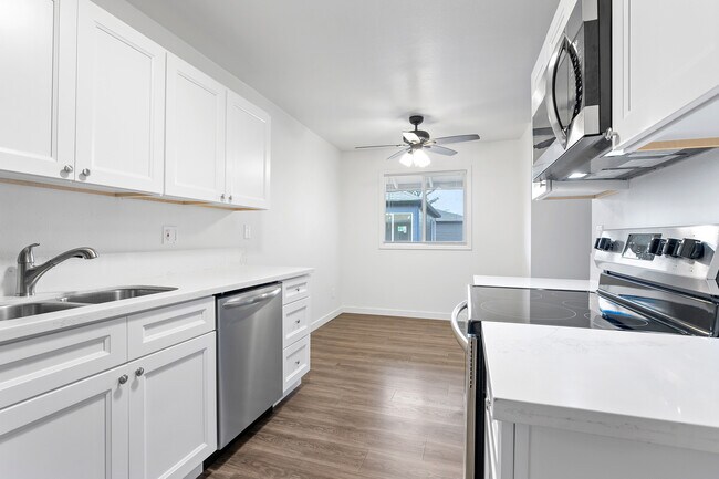Sheri-Hill Apartments