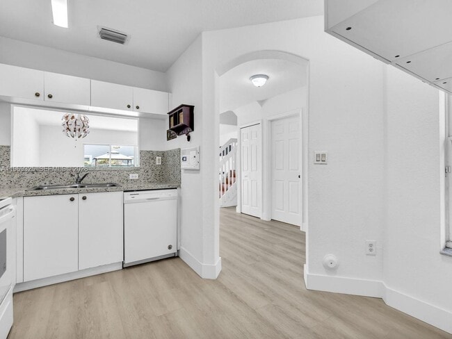 Photo - 11512 NW 48th Terrace