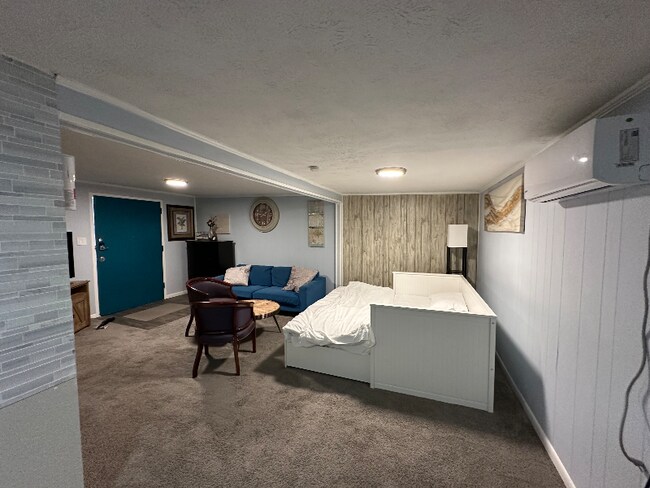 Photo - 1504 N Fielder Rd Unit Studio