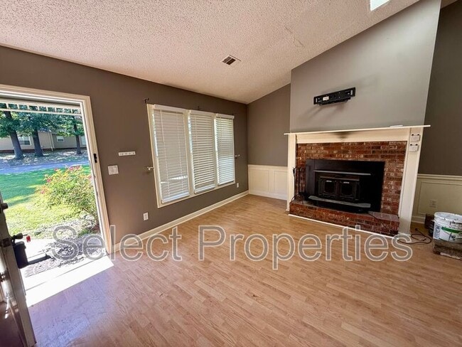 Photo - 1401 Elmdale Pl Unit A