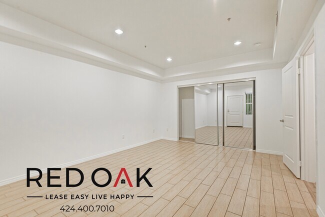 Photo - 11925 Kling St Unit 101