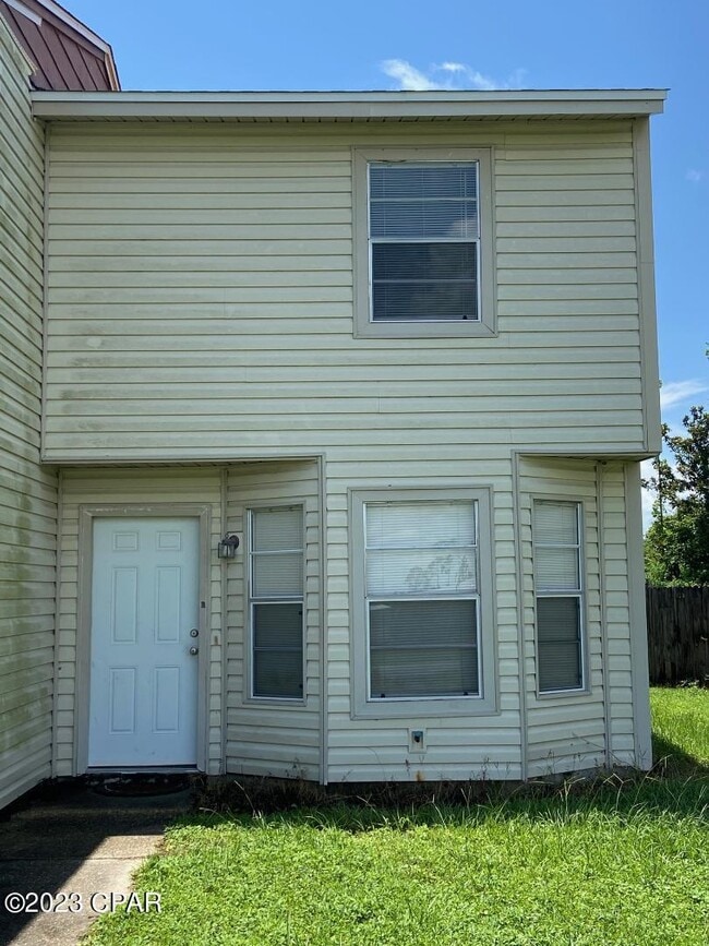 Building Photo - 285 Sukoshi Dr