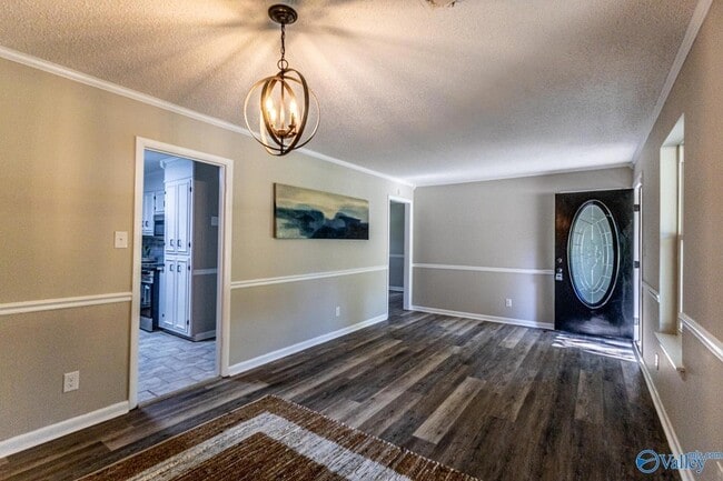 Photo - 1220 Kathy Ln SW