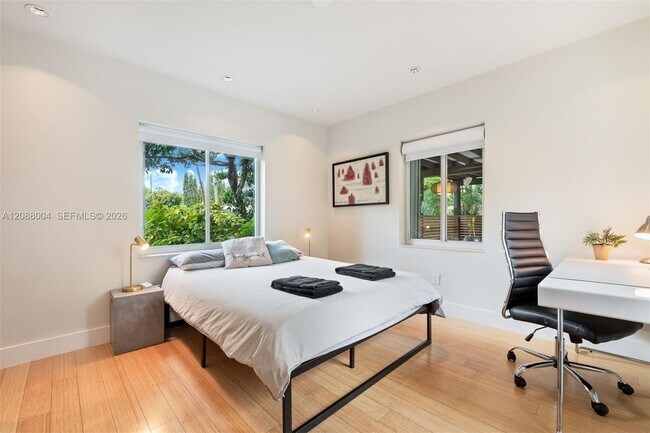 Photo - 5800 SW 50th Terrace