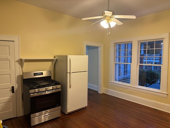 Photo - 1533 W Northwest Blvd Apartamento