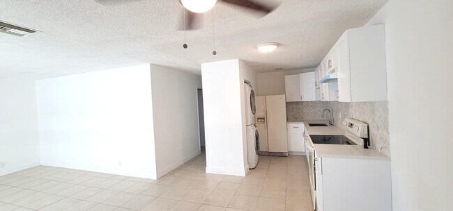 Photo - 5814 NW 21st St