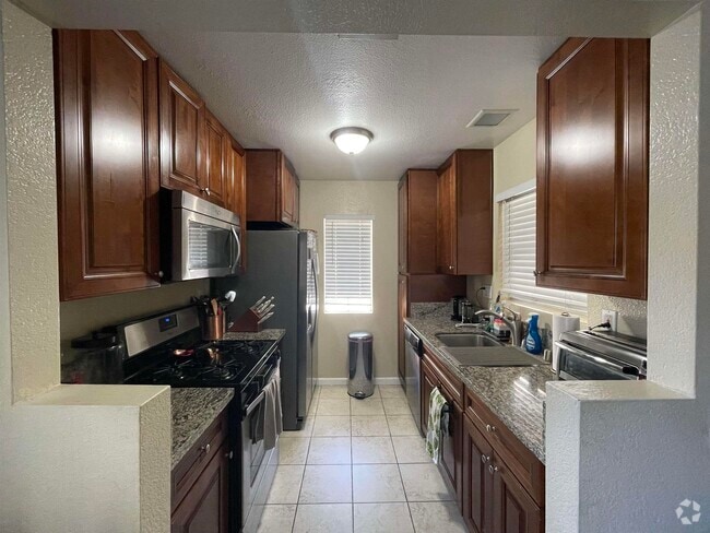Building Photo - 10740 Aderman Ave Unit 66 Rental