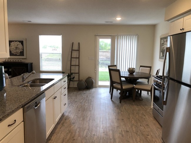 Photo - 19535 Mulberry Ln