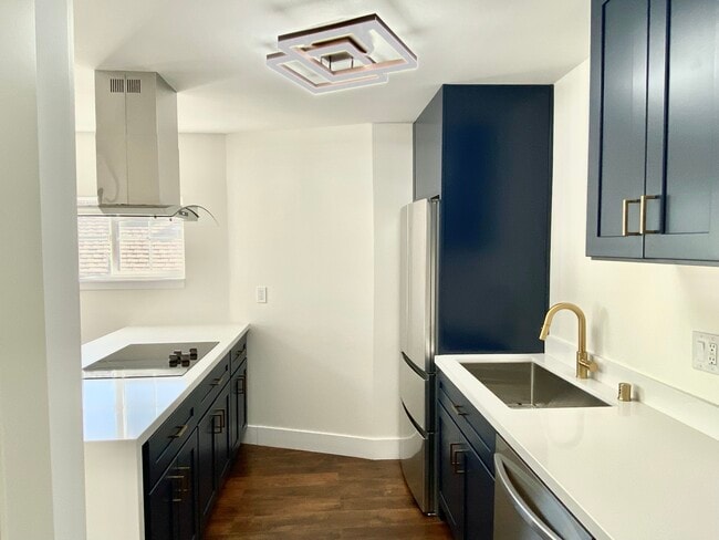 Building Photo - 2251 38th Ave