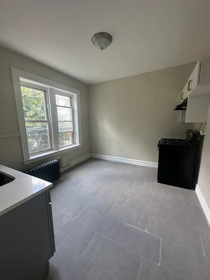 Photo - 2 W Alpine St Unit 10