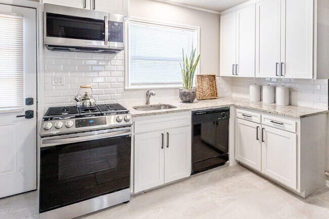 Photo - Everly Apartments on Cherry Street