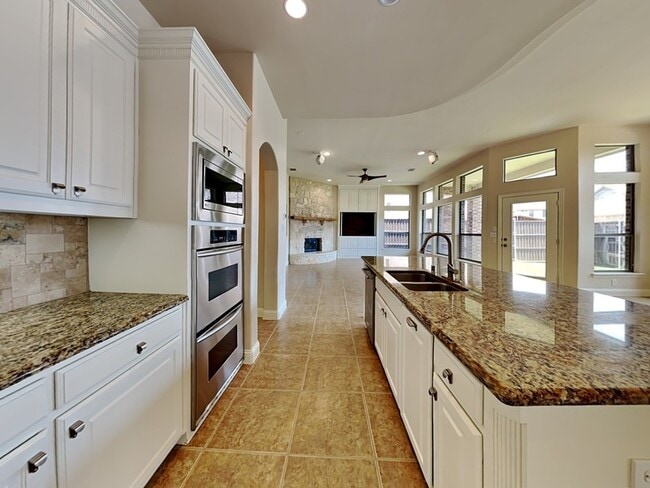 Photo - 11340 Classic Ln