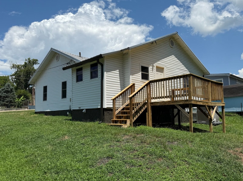 Photo - 1008 Avenue A