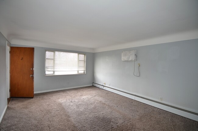 Photo - 5846 Robison Rd Unit 3