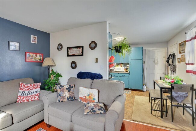 Photo - 1580 Hartford-New London Turnpike Unit 3R