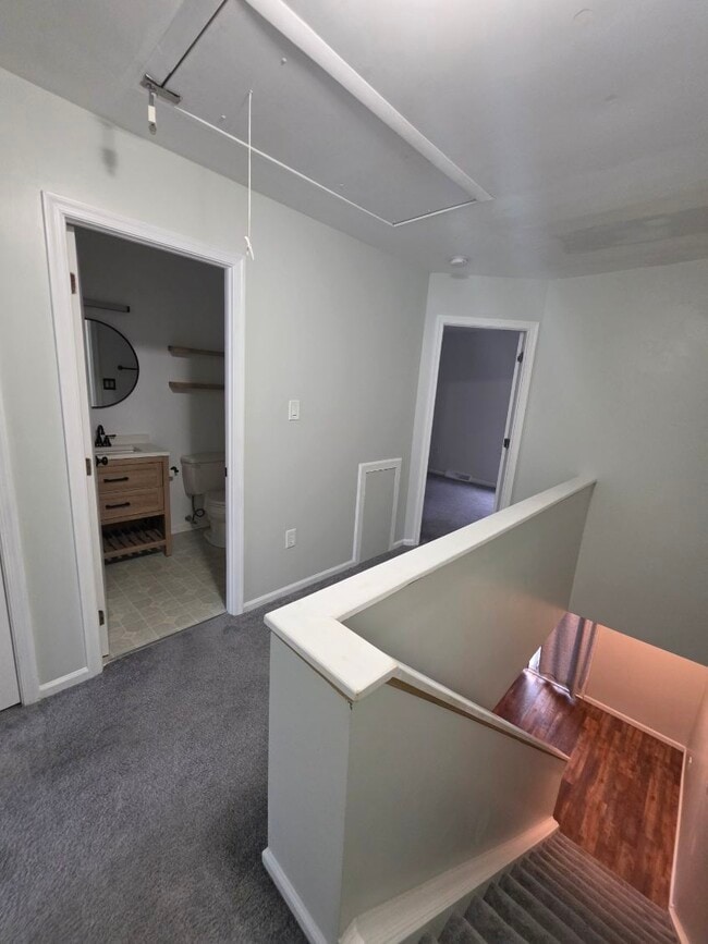 103 Edward Lee Ct