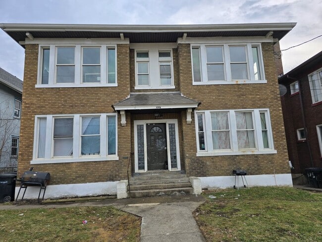 Building Photo - 579 Blair Ave Unit 579-4