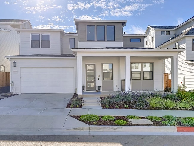 Building Photo - 2407 Schooner Ave