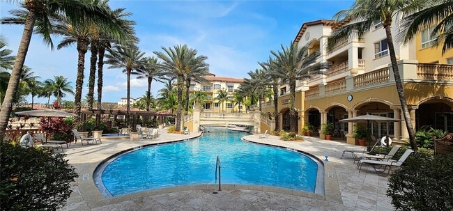 Building Photo - 16102 Emerald Estates Dr Unit 200