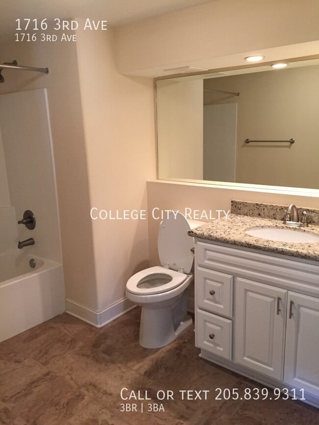 Photo - 1716 3rd Ave