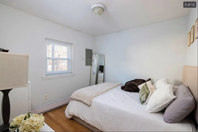 Photo - 163 F St Unit 2