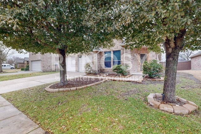 Photo - 1096 Oakbrook St